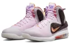 Nike LeBron 9 King of LA alacsony szárú sneaker – termékfotó, oldalnézet