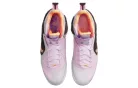 Nike LeBron 9 King of LA alacsony szárú sneaker – termékfotó, oldalnézet
