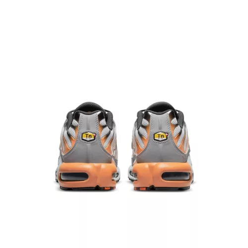 Nike Air Max Plus Grey Orange alacsony szárú sneaker – termékfotó, oldalnézet