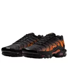 Nike Air Max Plus 'Black Total Orange' alacsony szárú sneaker – termékfotó, oldalnézet