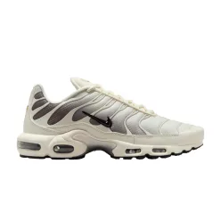 Air Max Plus 'Light Orewood Cave Stone' alacsony szárú sneaker – termékfotó, oldalnézet