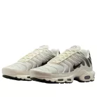 Air Max Plus 'Light Orewood Cave Stone' alacsony szárú sneaker – termékfotó, oldalnézet