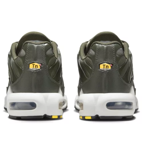 Nike Air Max Plus Sequoia Cargo Khaki alacsony szárú sneaker – termékfotó, oldalnézet