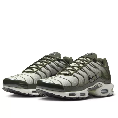 Nike Air Max Plus Sequoia Cargo Khaki alacsony szárú sneaker – termékfotó, oldalnézet