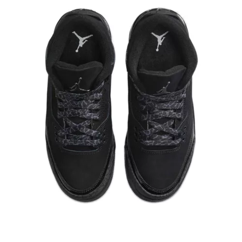 Jordan 3 Retro Black Cat (2025) (GS) alacsony szárú sneaker – termékfotó, oldalnézet