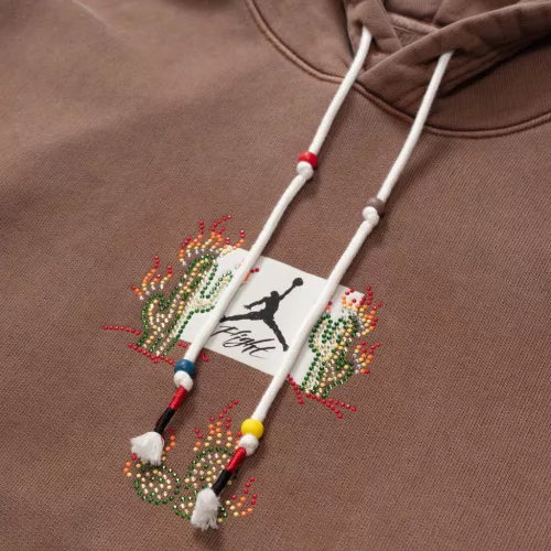 Travis Scott x Jordan Flight Graphic Hoodie Archaeo Brown – termékfotó, oldalnézet
