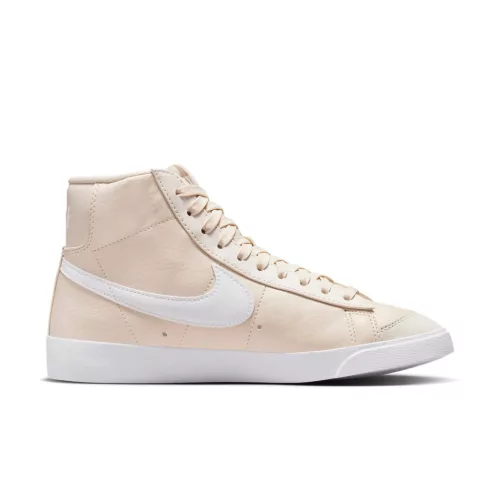Nike Blazer Mid '77 Next Nature 'Light Orewood Brown' (Wmns) magas szárú sneaker – termékfotó, oldalnézet