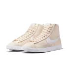 Nike Blazer Mid '77 Next Nature 'Light Orewood Brown' (Wmns) magas szárú sneaker – termékfotó, oldalnézet