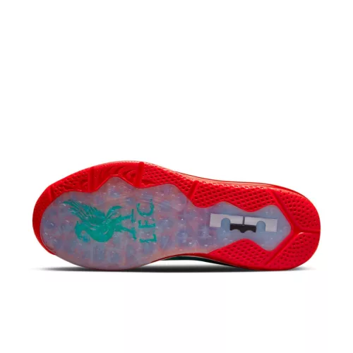 Nike LeBron 9 Low Reverse Liverpool alacsony szárú sneaker – termékfotó, oldalnézet