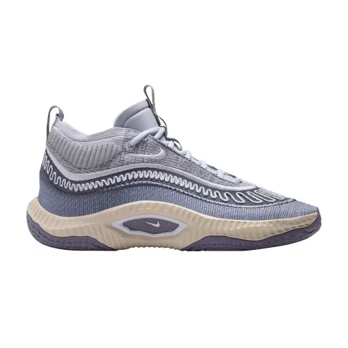 Nike Cosmic Unity 3 Be True To Her School alacsony szárú sneaker – termékfotó, oldalnézet