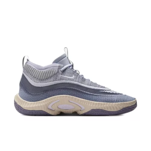Nike Cosmic Unity 3 Be True To Her School alacsony szárú sneaker – termékfotó, oldalnézet