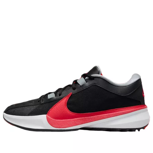 Nike Zoom Freak 5 Double Trouble alacsony szárú sneaker – termékfotó, oldalnézet