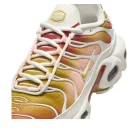 Nike Air Max Plus Rugged Orange Saturn Gold (Women's) alacsony szárú sneaker – termékfotó, oldalnézet