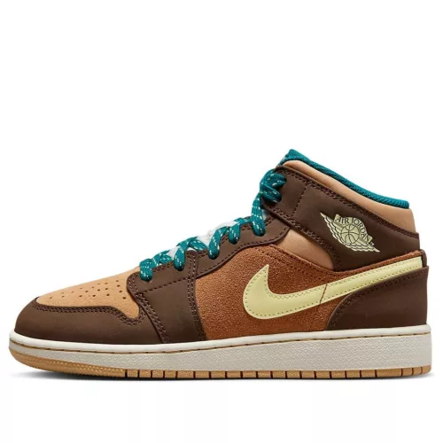 Jordan 1 Mid Cacao Wow (GS) közepes szárú sneaker – termékfotó, oldalnézet