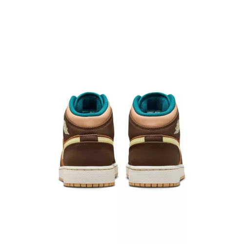 Jordan 1 Mid Cacao Wow (GS) közepes szárú sneaker – termékfotó, oldalnézet