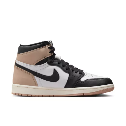 Jordan 1 Retro High OG Latte (Women's) magas szárú sneaker – termékfotó, oldalnézet