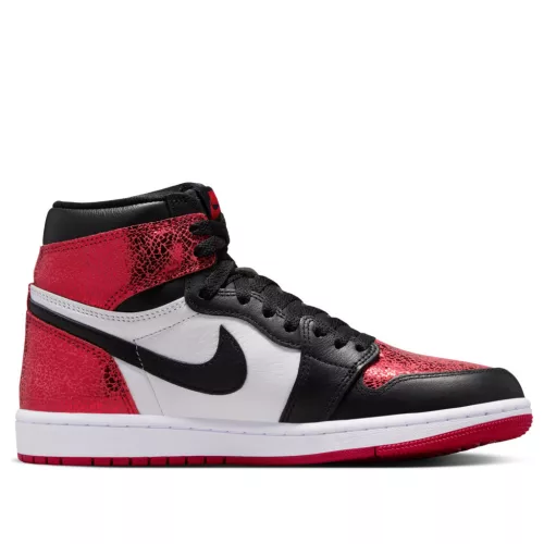 Jordan 1 High OG Ruby (Women's) magas szárú sneaker – termékfotó, oldalnézet