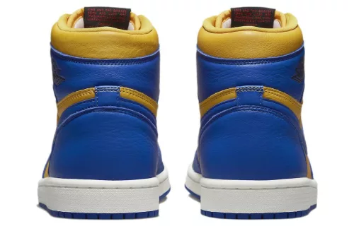 Jordan 1 Retro High OG Reverse Laney (Women's) magas szárú sneaker – termékfotó, oldalnézet