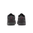 Jordan 1 Low SE Craft Dark Smoke Grey Varsity Red alacsony szárú sneaker – termékfotó, oldalnézet