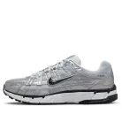 Nike P-6000 Metallic Silver Pure Platinum (Women's) alacsony szárú sneaker – termékfotó, oldalnézet