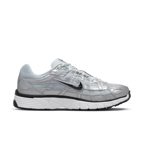 Nike P-6000 Metallic Silver Pure Platinum (Women's) alacsony szárú sneaker – termékfotó, oldalnézet