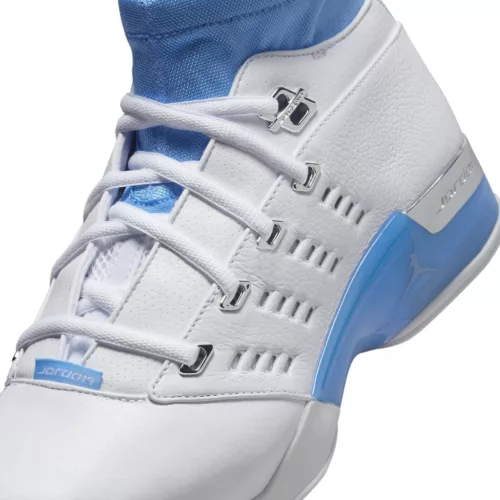Jordan 17 Retro Low SP University Blue (2024) alacsony szárú sneaker – termékfotó, oldalnézet