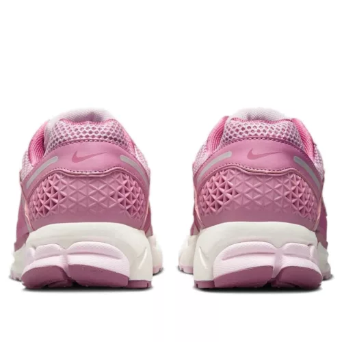 Nike Zoom Vomero 5 Elemental Pink (Women's) alacsony szárú sneaker – termékfotó, oldalnézet