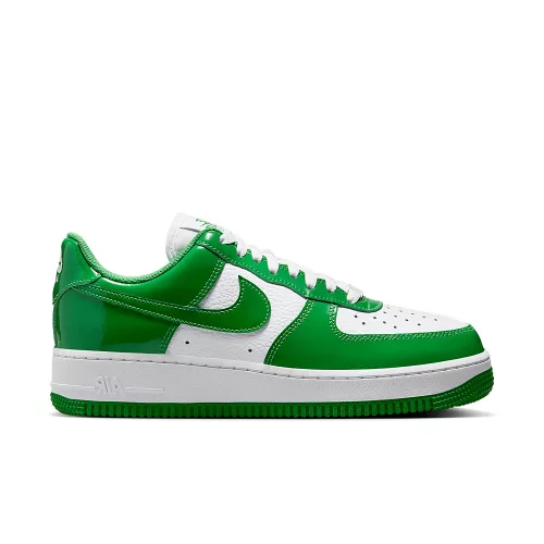 Nike Air Force 1 Low '07 Kelly Green Patent (Women's) alacsony szárú sneaker – termékfotó, oldalnézet