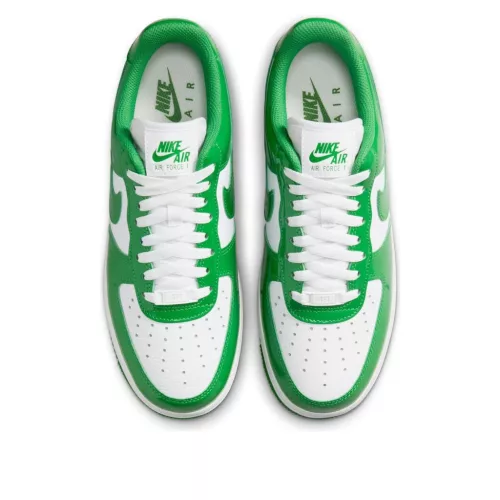 Nike Air Force 1 Low '07 Kelly Green Patent (Women's) alacsony szárú sneaker – termékfotó, oldalnézet