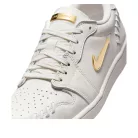 Jordan 1 Low Method of Make Sail Metallic Gold alacsony szárú sneaker – termékfotó, oldalnézet
