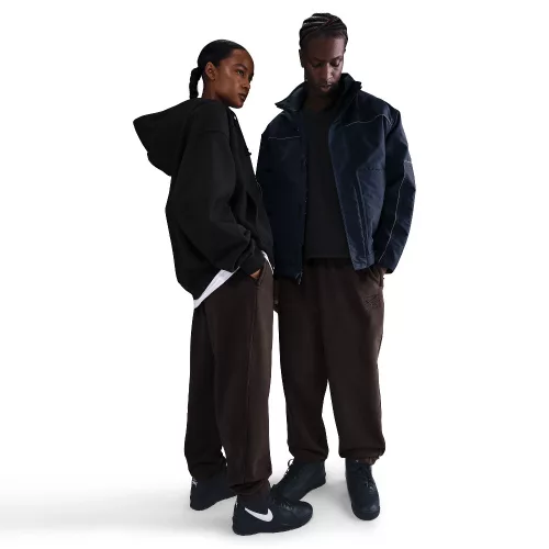 Stussy x Nike Stone Washed Fleece Pant – termékfotó, oldalnézet