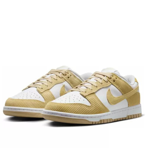 Nike Dunk Low Alabaster Corduroy (Women's) alacsony szárú sneaker – termékfotó, oldalnézet