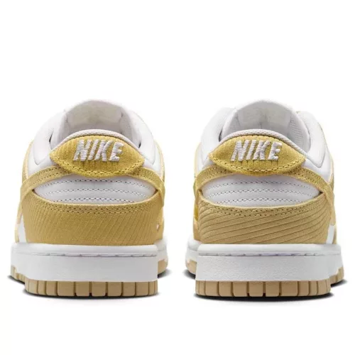 Nike Dunk Low Alabaster Corduroy (Women's) alacsony szárú sneaker – termékfotó, oldalnézet