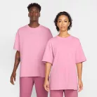 Nike x NOCTA Max 90 T-shirt Elemental Pink/Desert Berry – termékfotó, oldalnézet