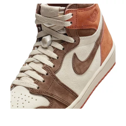Jordan 1 Retro High OG SP Dusted Clay (Women's) magas szárú sneaker – termékfotó, oldalnézet