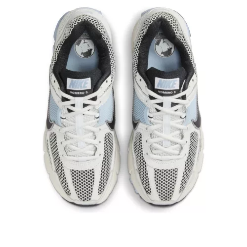 Wmns Air Zoom Vomero 5 'Light Armory Blue' alacsony szárú sneaker – termékfotó, oldalnézet