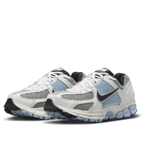 Wmns Air Zoom Vomero 5 'Light Armory Blue' alacsony szárú sneaker – termékfotó, oldalnézet