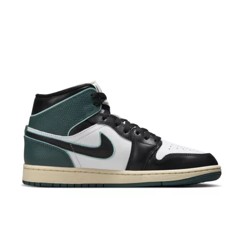 Jordan 1 Mid SE Oxidized Green (Women's) közepes szárú sneaker – termékfotó, oldalnézet