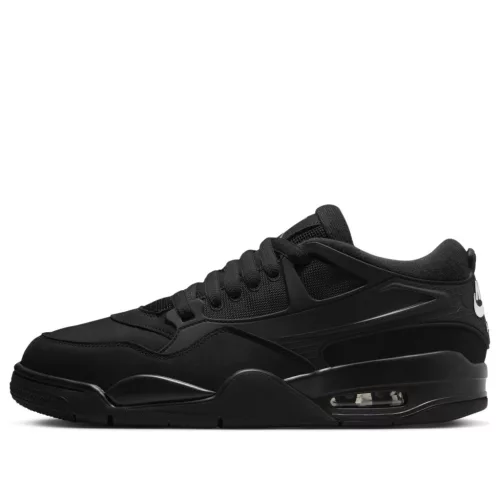 Jordan 4 RM Black Cat alacsony szárú sneaker – termékfotó, oldalnézet