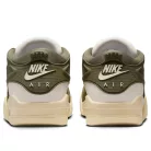 Wmns Air Jordan 4 RM 'Medium Olive' alacsony szárú sneaker – termékfotó, oldalnézet