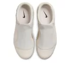 Nike Clogposite Light Orewood Brown sneaker – termékfotó, oldalnézet