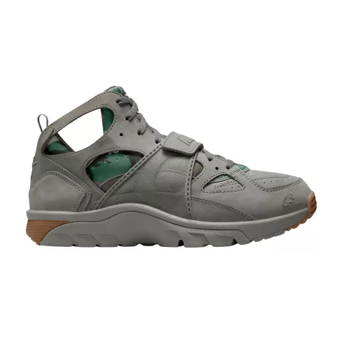 Nike Air Trainer Huarache Corteiz Gully Grey alacsony szárú sneaker – termékfotó, oldalnézet