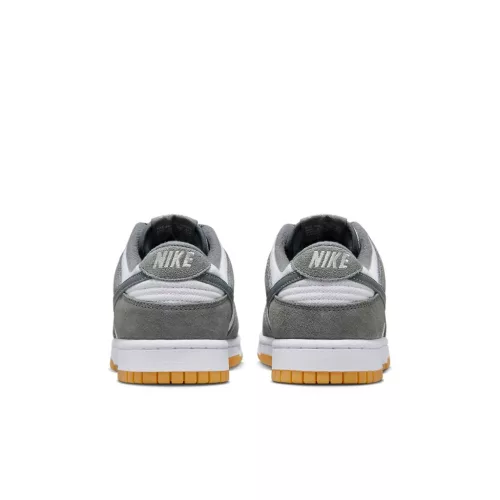 Nike Dunk Low Smoke Grey Gum 3M Swoosh alacsony szárú sneaker – termékfotó, oldalnézet
