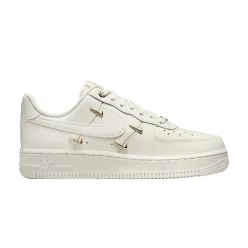 Nike Air Force 1 '07 LX CN Sail Gold Mini Swooshes (Women's) alacsony szárú sneaker – termékfotó, oldalnézet