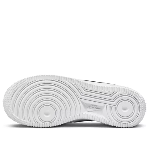 Nike Air Force 1 Low White Black (2024) (GS) alacsony szárú sneaker – termékfotó, oldalnézet