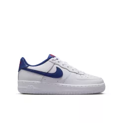 Nike Air Force 1 White Deep Royal Blue GS alacsony szárú sneaker – termékfotó, oldalnézet