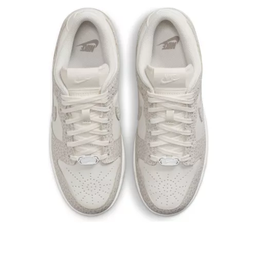 Nike Dunk Low Safari Phantom (Women's) alacsony szárú sneaker – termékfotó, oldalnézet