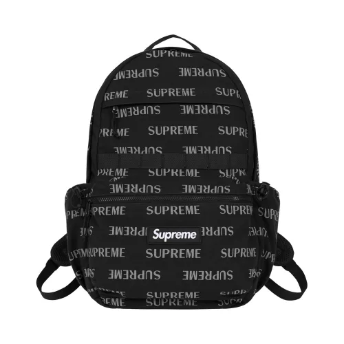 Supreme Backpack 'Black' – termékfotó, oldalnézet