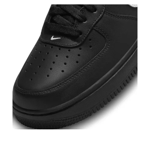 Nike Air Force 1 Low '07 Black White alacsony szárú sneaker – termékfotó, oldalnézet