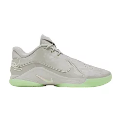 Nike LeBron 22 Dunkman (Translucent Outsole) alacsony szárú sneaker – termékfotó, oldalnézet